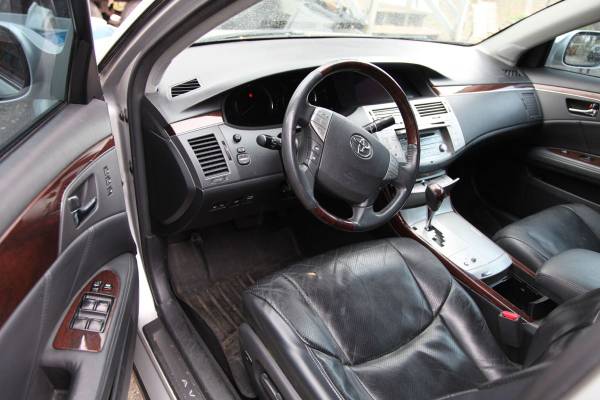 2009 Toyota Avalon - so nice - - by dealer - vehicle for sale in Northampton, MA – photo 7