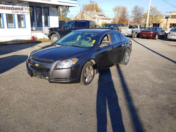 2011 Chevrolet Chevy Malibu LS Fleet 4dr Sedan Your Job is Your... for sale in Youngstown, OH – photo 2