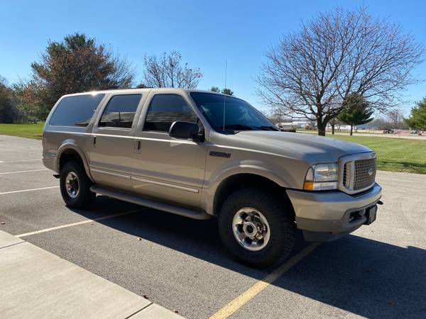 2004 Ford Excursion Limited 4X4 V10 - cars & trucks - by dealer -... for sale in Decatur, IL – photo 3