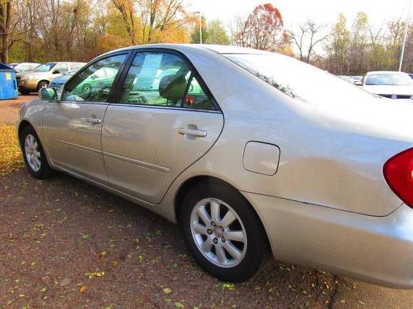 2004 Toyota Camry 4dr Sdn XLE Auto (Natl) - cars & trucks - by... for sale in Lino Lakes, MN – photo 6