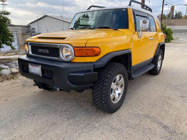 2007 Toyota FJ Cruiser Sport - - by dealer - vehicle for sale in Los Angeles, CA – photo 3