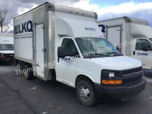 AUCTION VEHICLE: 2016 Chevrolet Express Cutaway - cars & trucks - by... for sale in Williston, VT – photo 2