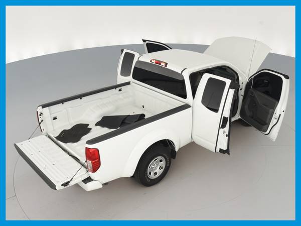 2019 Nissan Frontier King Cab S Pickup 2D 6 ft pickup White for sale in Providence, RI – photo 19