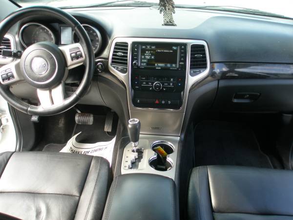 2013 JEEP CHEROKEE - cars & trucks - by dealer - vehicle automotive... for sale in Miami, FL – photo 12
