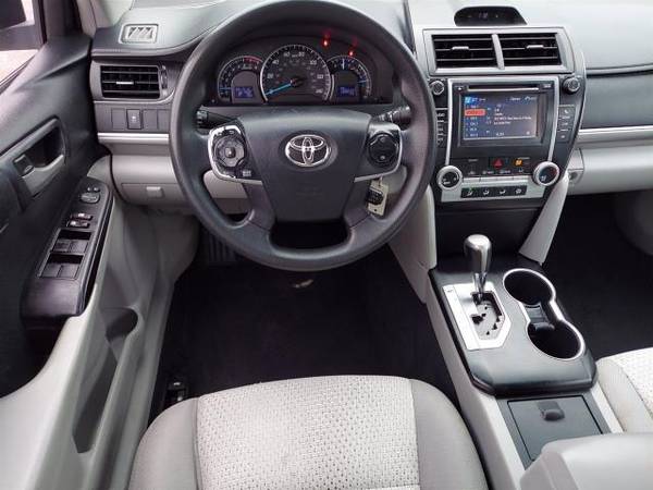 2014 Toyota Camry XLE - cars & trucks - by dealer - vehicle... for sale in Baltimore, MD – photo 11
