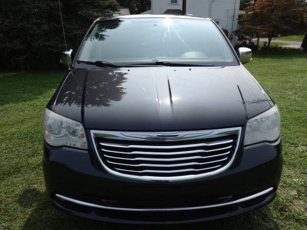 2011 Chrysler Town and Country, Touring Edition, - cars & trucks -... for sale in Mogadore, OH – photo 3