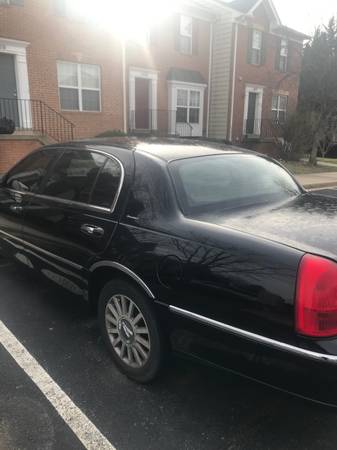 Lincoln town car - cars & trucks - by owner - vehicle automotive sale for sale in Germantown, District Of Columbia – photo 6