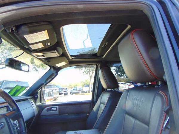 2017 Ford Expedition King Ranch (*Mileage: 50,805!) - cars & trucks... for sale in Devine, TX – photo 7