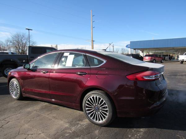 2018 Ford Fusion SE - - by dealer - vehicle automotive for sale in Brillion, WI – photo 5