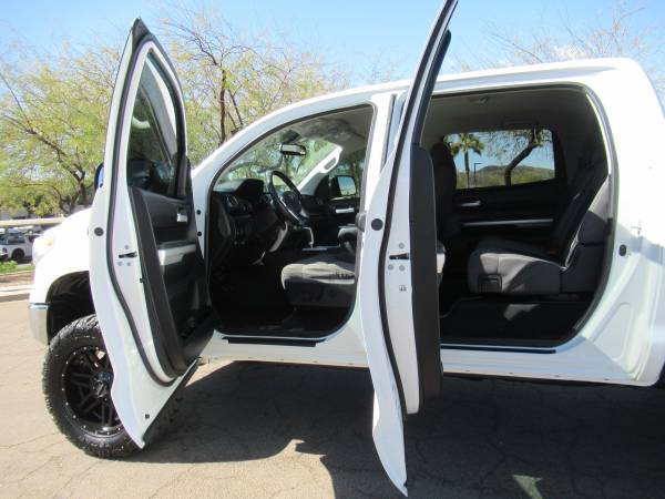 2014 Toyota Tundra CrewMax SR5 5 7L Lifted 4x4! for sale in Phoenix, AZ – photo 19