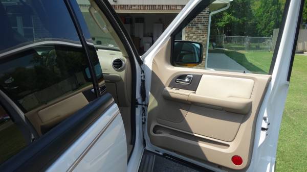 2004 Ford Expedition Eddie Bauer Edition for sale in Cleveland, TN – photo 18