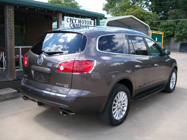 LOCAL WACO DEALER - 2011 BUICK ENCLAVE - LOW MILES for sale in Waco, TX – photo 6