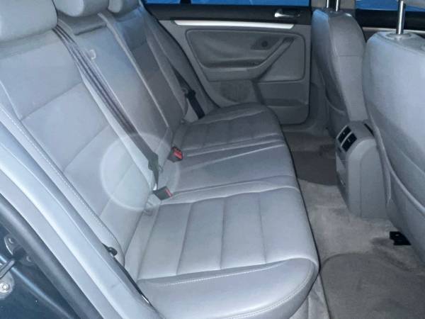2006 Volkswagen Jetta 6-speed only 114k for sale in Rye, NY – photo 10