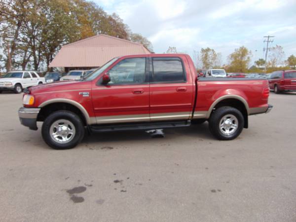 2002 FORD F150 LARIAT 4DR SUPERCREW 4X4 4.6LTR_V8 LOADED MOON_CLEAN_... for sale in Union Grove, IL – photo 2
