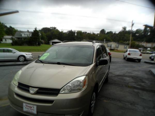 2004 Toyota Sienna le - cars & trucks - by dealer - vehicle... for sale in Kingsport, TN – photo 4