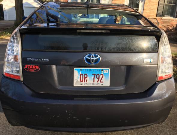 2011 Toyota Prius Hybrid - cars & trucks - by owner - vehicle... for sale in Hinsdale, IL – photo 3
