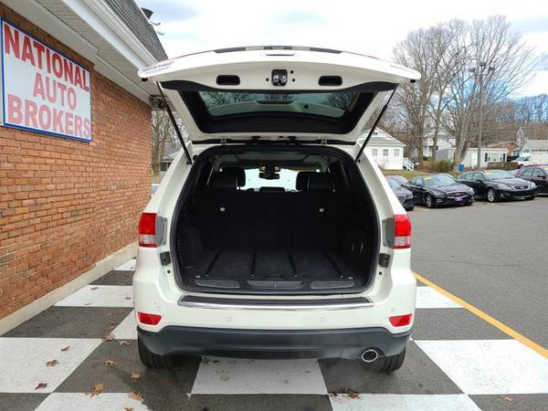 2012 Jeep Grand Cherokee 4WD 4dr Limited (TOP RATED DEALER AWARD... for sale in Waterbury, NY – photo 9