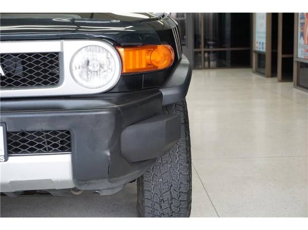 2008 Toyota FJ Cruiser Sport Utility 2D WE CAN BEAT ANY RATE IN... for sale in Sacramento , CA – photo 11