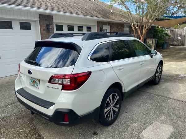 2018 Subaru Outback Limited Like New! - cars & trucks - by owner -... for sale in Pensacola, FL – photo 2
