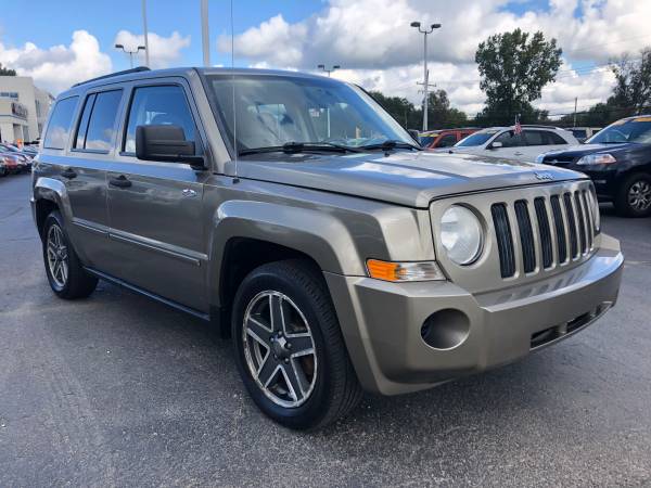 Low Miles! 2008 Jeep Patriot Sport! 4x4! No Accidents! for sale in Ortonville, OH – photo 7