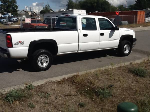 2005 CHEVY 2500 CREW LONG BED 4X4 8.1L V8 for sale in Coeur d'Alene, WA – photo 3