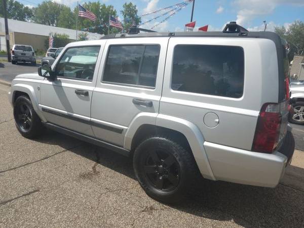 2006 Jeep Commander - First Time Buyer Programs! Ask Today! - cars &... for sale in Oakdale, MN – photo 6