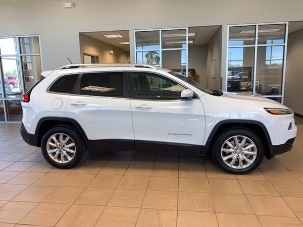 2014 Jeep Cherokee Limited - - by dealer - vehicle for sale in Boone, IA – photo 5