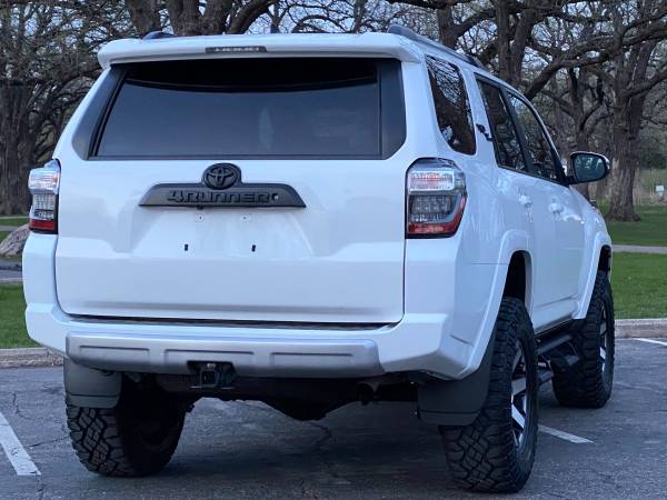 2018 TOYOTA 4RUNNER TRD OFF ROAD PREMIUM 4X4 - - by for sale in Shakopee, MN – photo 12