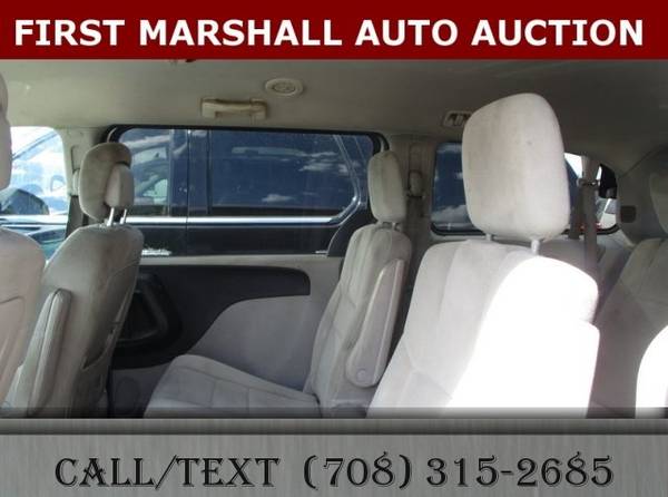 2012 Dodge Grand Caravan SXT - First Marshall Auto Auction for sale in Harvey, IL – photo 10