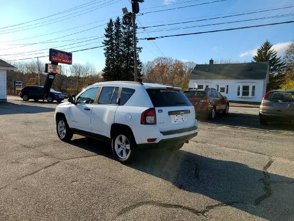 !!!!!!!! 2015 JEEP COMPASS!!!!! AUTOMATIC 4x4 - cars & trucks - by... for sale in Lewiston, ME – photo 11