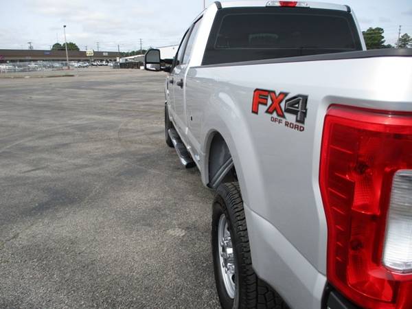 2019 Ford F-250 4x4 Crew Cab Fx4 XL Long Bed Back Up Camera 34k... for sale in Lawrenceburg, TN – photo 7