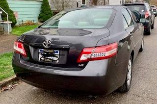 2011 Toyota Camry - cars & trucks - by owner - vehicle automotive sale for sale in Mcmechen, WV – photo 4