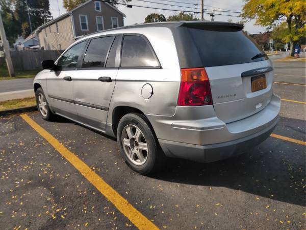 06 Pacifica suv. Awd - cars & trucks - by dealer - vehicle... for sale in Newburgh, NY – photo 7