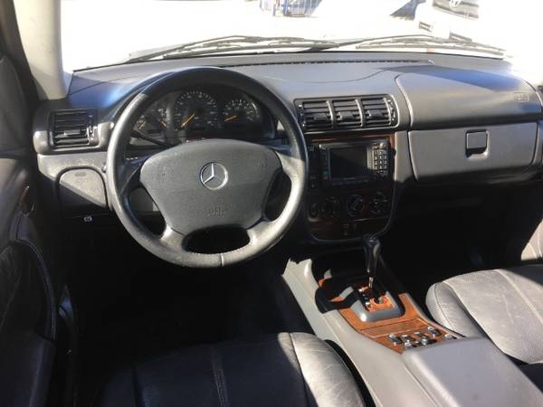 2001 Mercedes-Benz M-Class ML 320 * CLEAN CARS .. EASY FINANCING! * for sale in Los Angeles, CA – photo 5