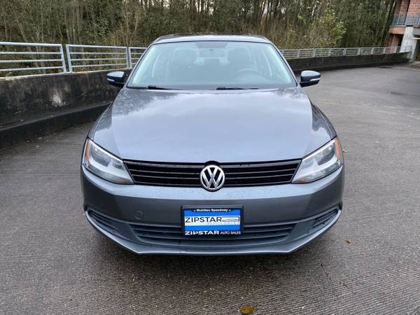 2012 Volkswagen Jetta SE PZEV 4dr Sedan 6A w/ Convenience and... for sale in Lynnwood, WA – photo 7