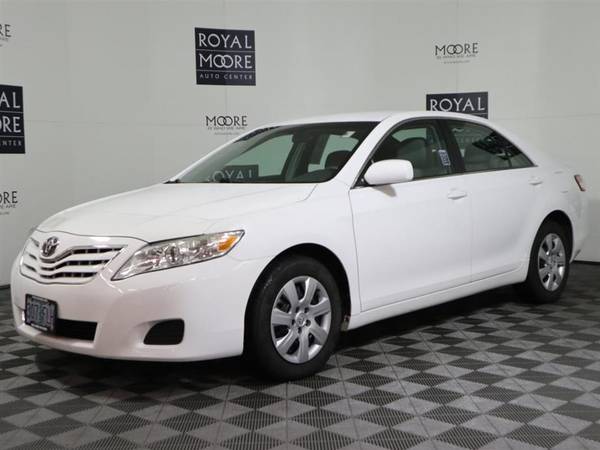 2011 Toyota Camry LE EASY FINANCING!! - cars & trucks - by dealer -... for sale in Hillsboro, OR – photo 5