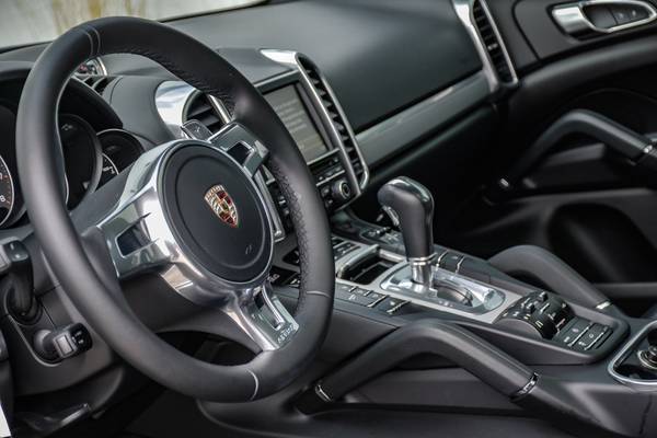 2013 Porsche Cayenne GTS hatchback Classic Silver Metallic for sale in Downers Grove, IL – photo 2