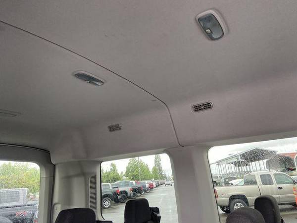 2016 Ford Transit 150 Wagon XLT w/Medium Roof w/Sliding Side Door for sale in Eugene, OR – photo 16