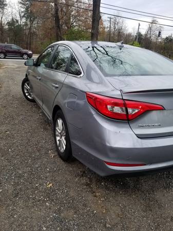 Hyundai sonata se 2015 - cars & trucks - by owner - vehicle... for sale in Fort Washington, District Of Columbia – photo 2