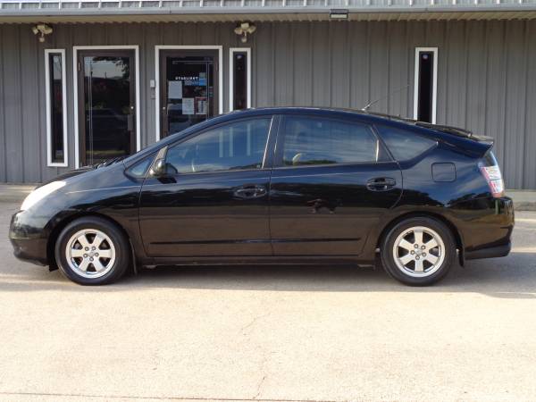2005 Toyota Prius Good Condition No Accident Low Mileage Gas Saver -... for sale in Dallas, TX – photo 4