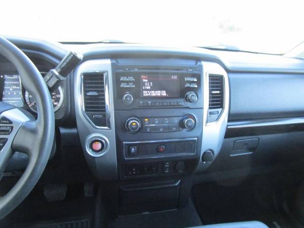 2017 Nissan Titan XD SV 4x2 4dr Crew Cab - cars & trucks - by dealer... for sale in Norman, NM – photo 20