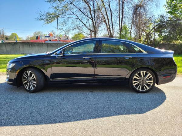 2017 Lincoln MKZ Reserve - - by dealer - vehicle for sale in redford, MI – photo 2