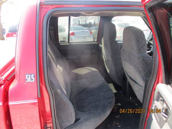 2001 GMC SONOMA CREW CAB - - by dealer - vehicle for sale in Perrysburg, OH – photo 6