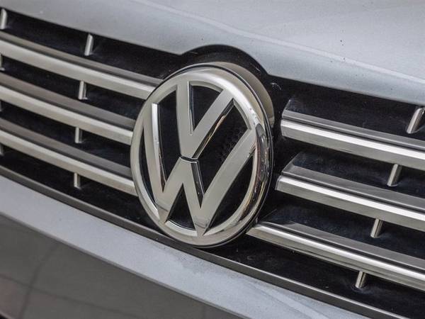 2014 Volkswagen VW Passat TDI SEL Premium - cars & trucks - by... for sale in Wichita, KS – photo 3