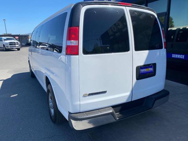 2018 Chevrolet Chevy Express 3500 Passeng EXPRESS PASSANGER - cars & for sale in Petaluma , CA – photo 3