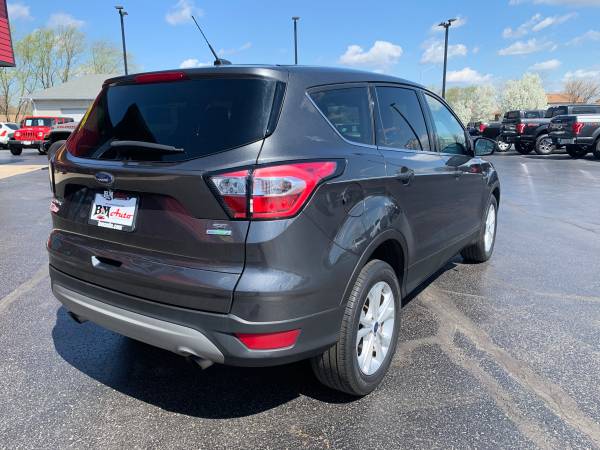 2017 Ford Escape SE - 30 MPG - 63k miles! - - by for sale in Oak Forest, IL – photo 7