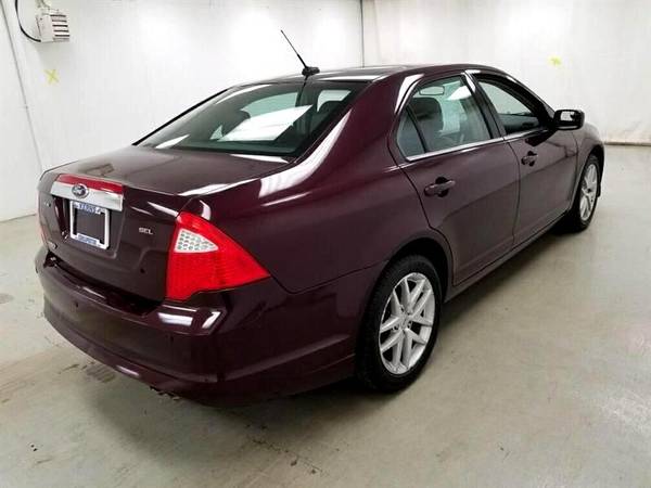 2012 FORD FUSION. SEL PACKAGE. LOADED. LEATHER SEATS - cars & trucks... for sale in Celina, OH – photo 3