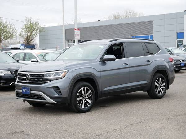 2021 Volkswagen VW Atlas 2 0T SE - - by dealer for sale in Inver Grove Heights, MN – photo 4