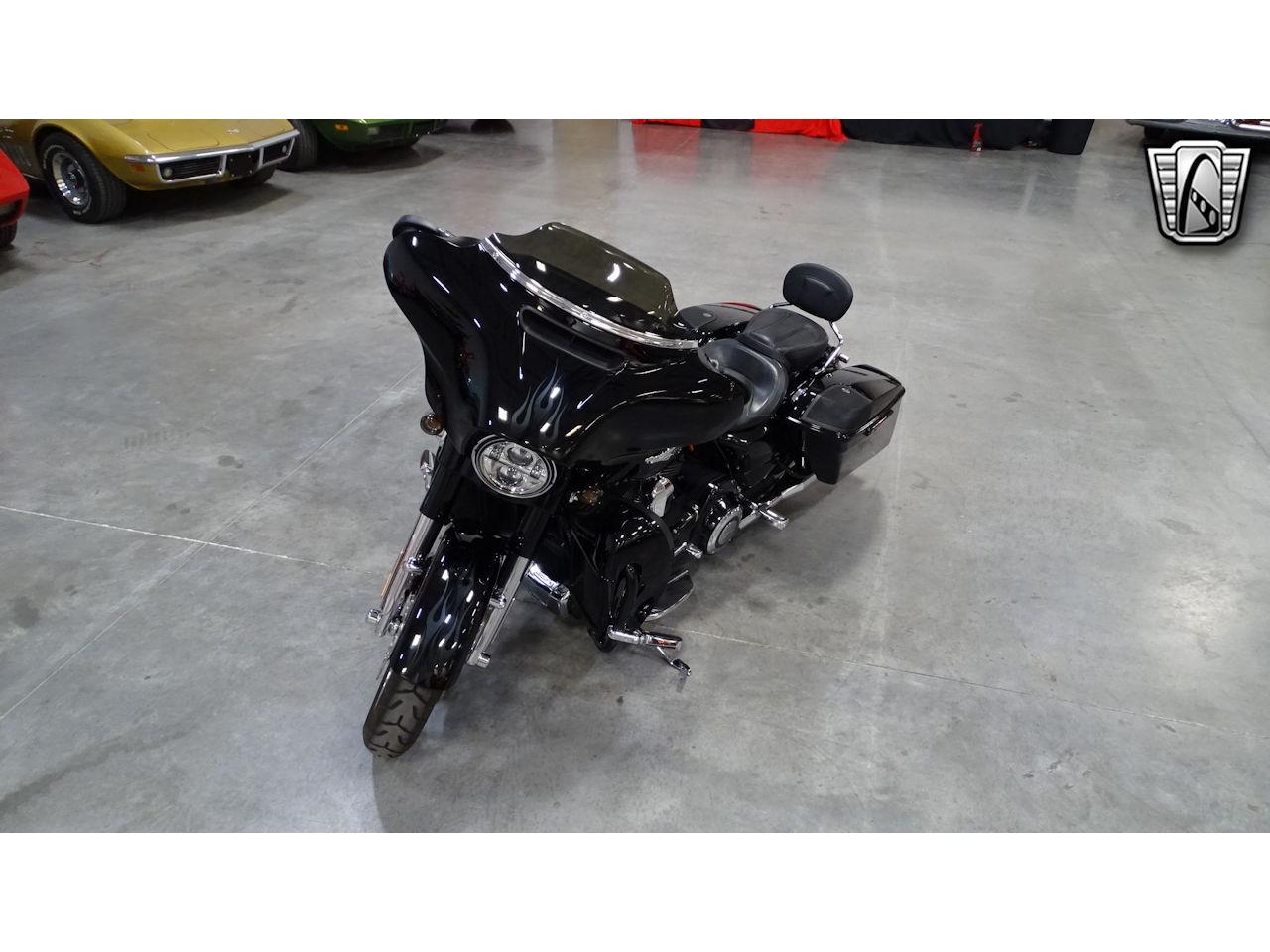2015 Harley-Davidson Motorcycle for sale in O'Fallon, IL – photo 3