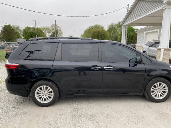 2016 Toyota Sienna XLE FWD 8-Passenger V6 - - by for sale in Windfall, IN – photo 6